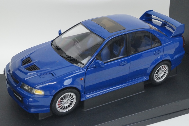 1/18 オートアート 77151 三菱 ランサー EVO VI ストリートカー ブルー