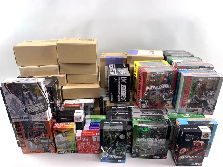 合計400点以上！S.H.Figuarts仮面ライダー等、お売りいただきました！